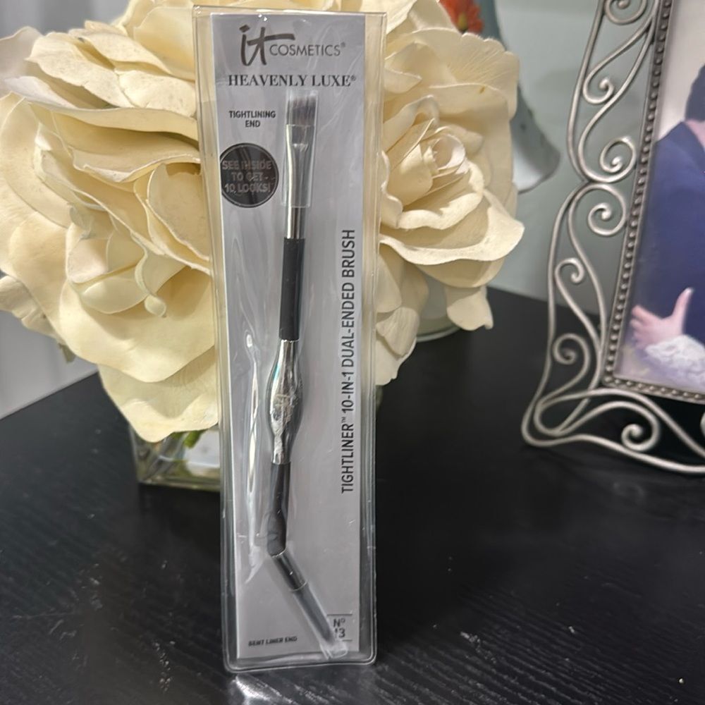 IT Cosmetics Tightliner 10-in-1 Dual-Ended Brush #13-Discontinued!